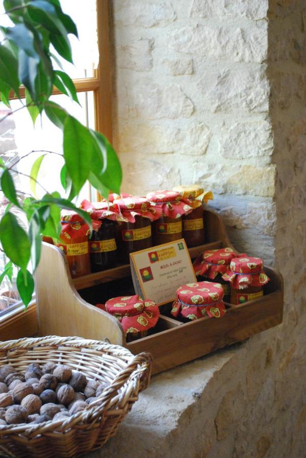 Chambres D'Hotes Soleil Et Cacao Siccieu-Saint-Julien-et-Carisieu Bagian luar foto