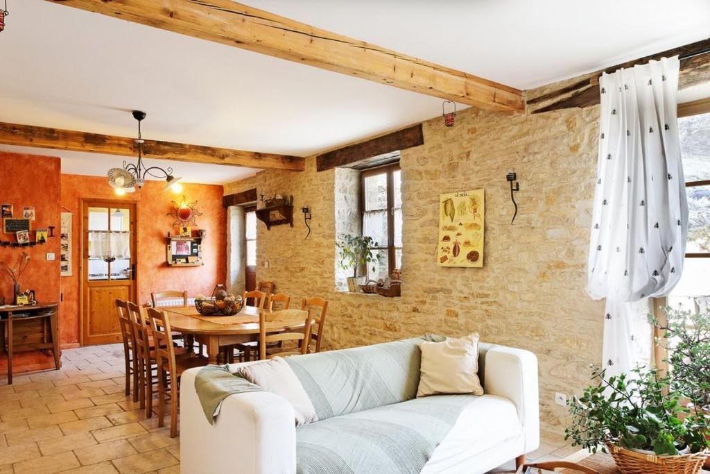 Chambres D'Hotes Soleil Et Cacao Siccieu-Saint-Julien-et-Carisieu Bagian luar foto